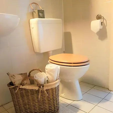 Get-your-flat - Tiny Flat In Gruenderzeithaus, Super Sweet, Kreuzviertel - 50 M2 Eg Haustier Auf Anfrage Lägenhet *